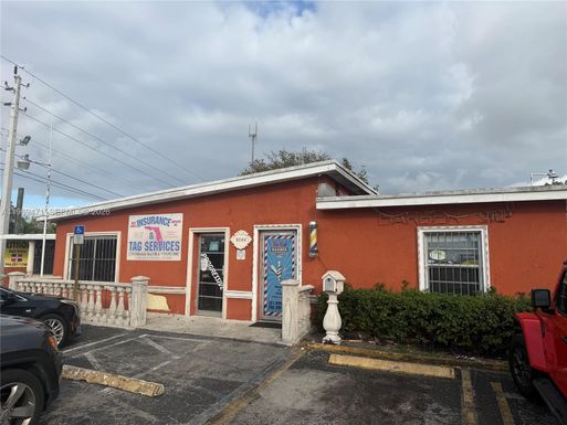 5720 W Hallandale Beach Blvd, West Park FL 33023