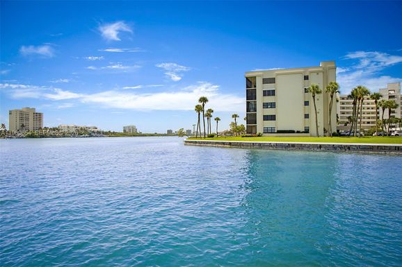 100 Intracoastal Pl # 102, Jupiter FL 33469
