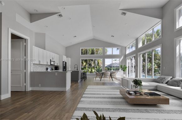 4484 NW 29th Way, Boca Raton FL 33434