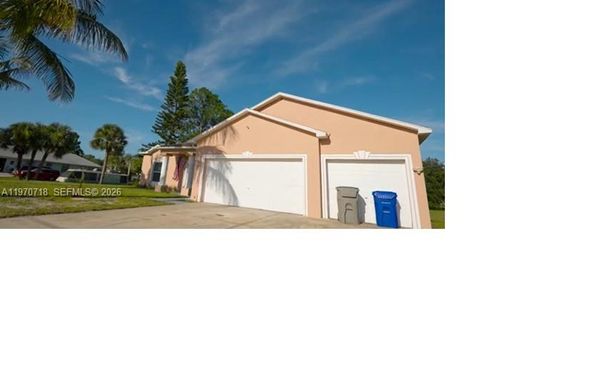 8720 97th Ave, Vero Beach FL 32967