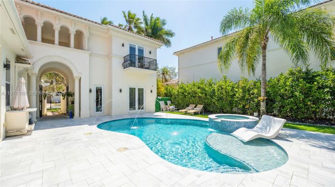 17642 Middlebrook Way, Boca Raton FL 33496