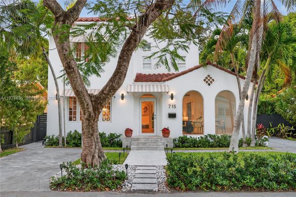 715 NE 70th St, Miami FL 33138