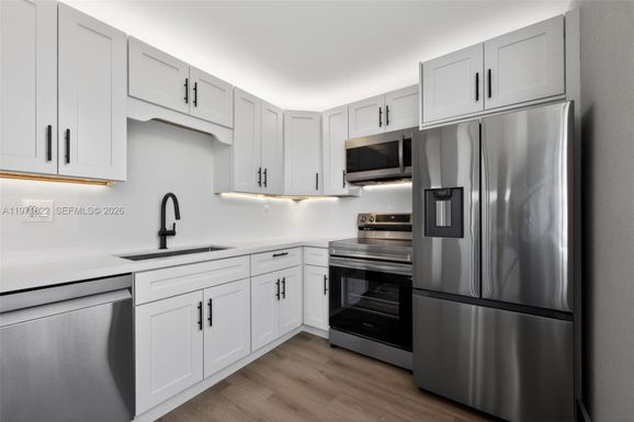 9420 Tangerine Pl # 407, Davie FL 33324