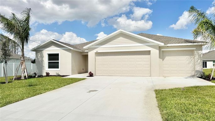 329 MARTA DR, Lehigh Acres FL 33974