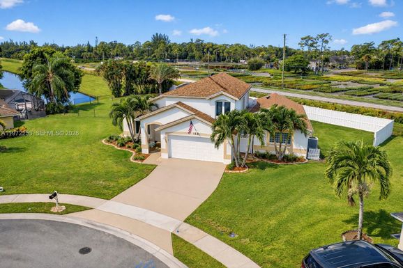 112 CAMELOT CT, Royal Palm Beach FL 33411