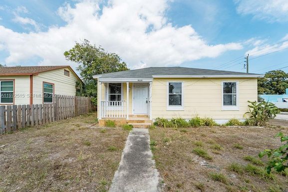 803 36th St, West Palm Beach FL 33407