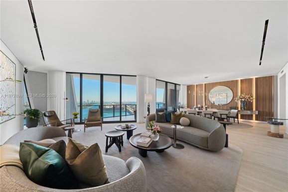 1000 Biscayne Blvd # 3201, Miami FL 33132