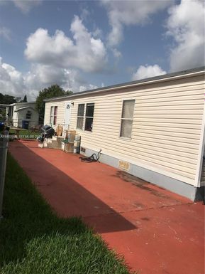 19800 SW 180 avenue, Miami FL 33187