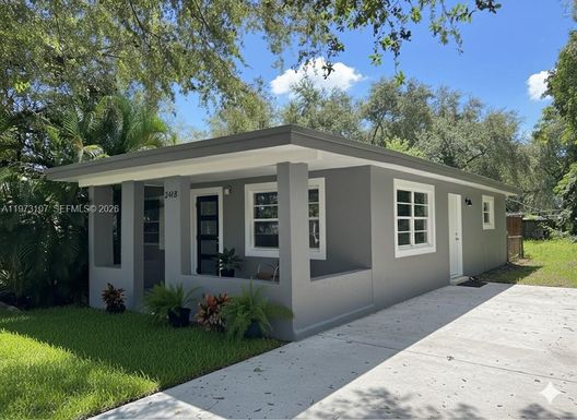 2478 NW 98th St, Miami FL 33147