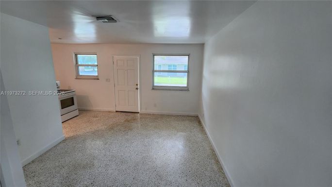 4555 SW 32nd Ave # 6, Dania Beach FL 33312