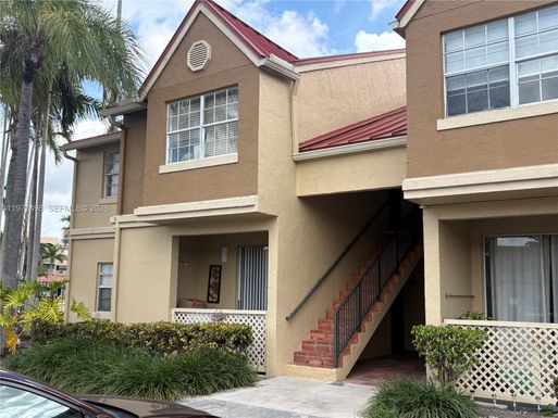 18304 NW 68th Ave # C, Hialeah FL 33015