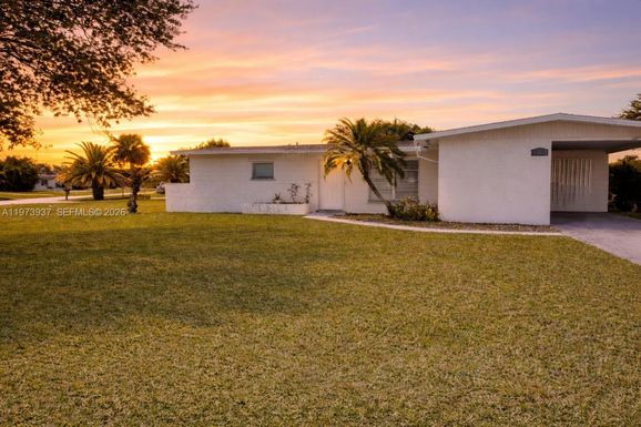 1104 E Jasmine Rd., Lehigh Acres FL 33936