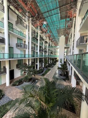 6000 Collins Ave # 313, Miami Beach FL 33140