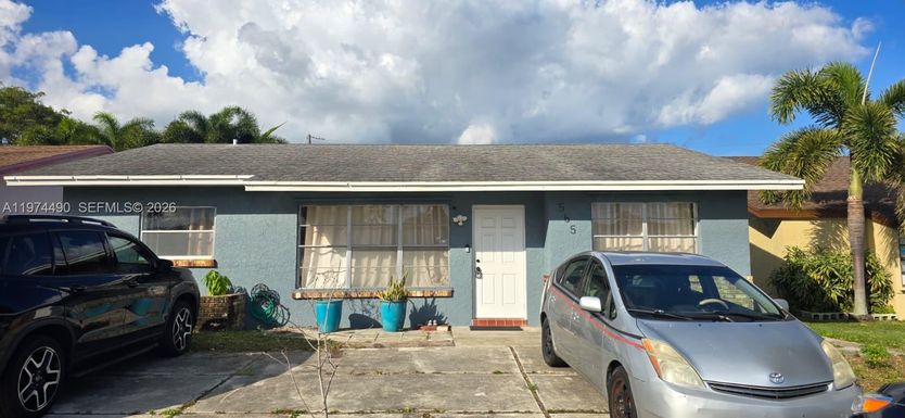 565 NW 54th St, Boca Raton FL 33487