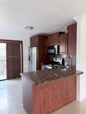 5460 W 21st Ct # 413, Hialeah FL 33016