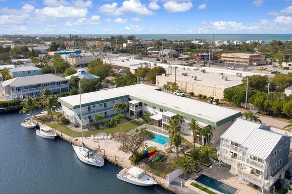 5301 Ocean Ter # 1, Marathon FL 33050