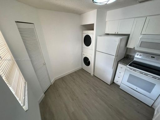 14208 Glenmoor Dr # 14208, West Palm Beach FL 33409