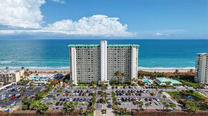 9900 S Ocean Dr # 1102, Jensen Beach FL 34957