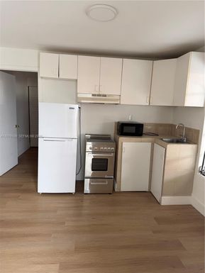 2920 SW 79th Ave, Miami FL 33155