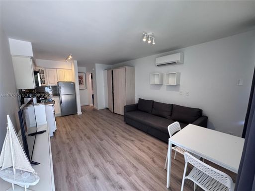 4228 N Ocean Dr # 17, Lauderdale By The Sea FL 33308