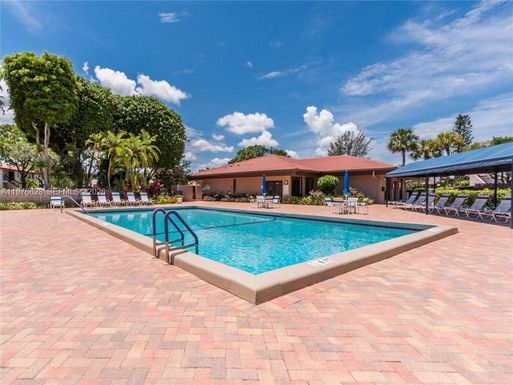 21559 Cypress Hammock Dr # 44J, Boca Raton FL 33428