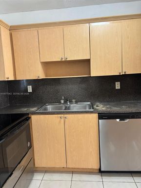 940 NE 170th St # 120, North Miami Beach FL 33162