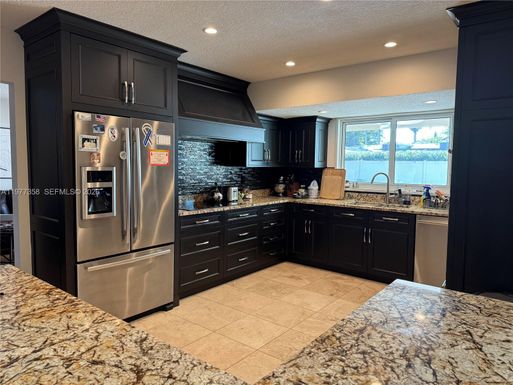 3900 N 43rd Ave, Hollywood FL 33021