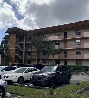 4940 E Sabal Palm Blvd # 203, Tamarac FL 33319