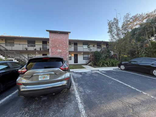 6031 Shakerwood Cir # 201, Tamarac FL 33319