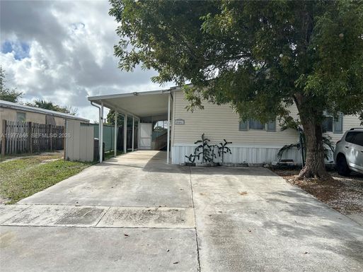 10467 S 228th Ln # A, Boca Raton FL 33428