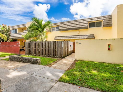 8329 SW 137th Ave # 8329, Miami FL 33183