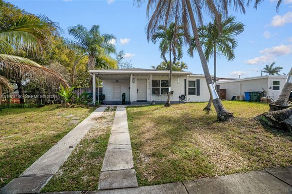 5324 NE 3rd Ter, Oakland Park FL 33334