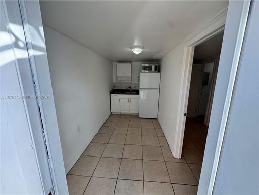 16561 NW 19th Ave, Miami Gardens FL 33054