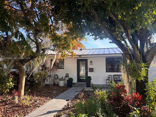 9510 SW 29th St, Miami FL 33165