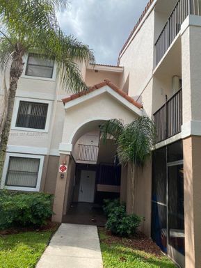 10105 W Sunrise Blvd # 201, Plantation FL 33322