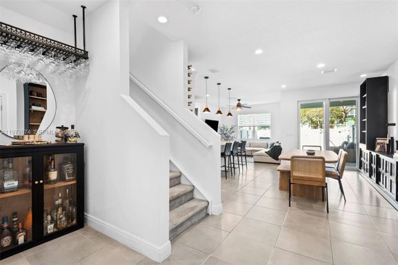 1855 Spoonbill Ct, Deerfield Beach FL 33442