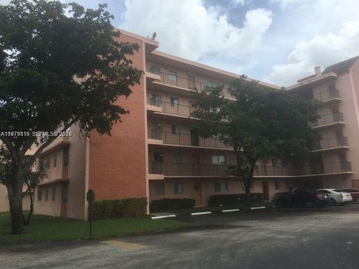 8730 N Sherman Cir # 106, Miramar FL 33025