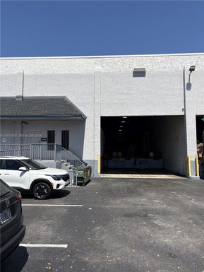 7975 NW 21 Street, Doral FL 33122