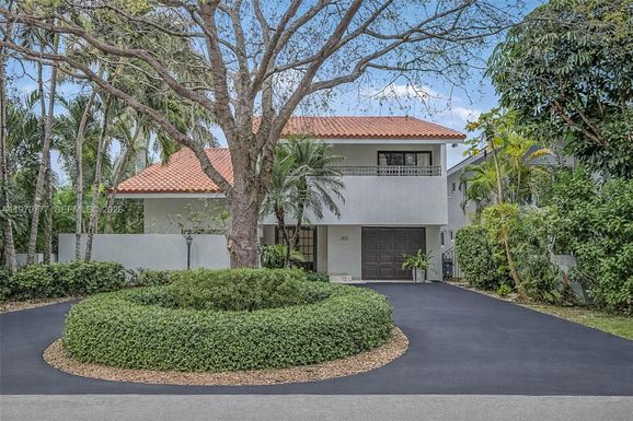 4950 San Amaro Dr, Coral Gables FL 33146