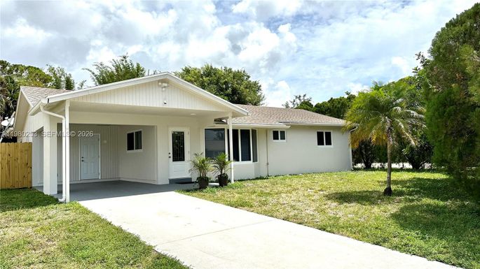 3511 Quentin Ave, Boynton Beach FL 33436