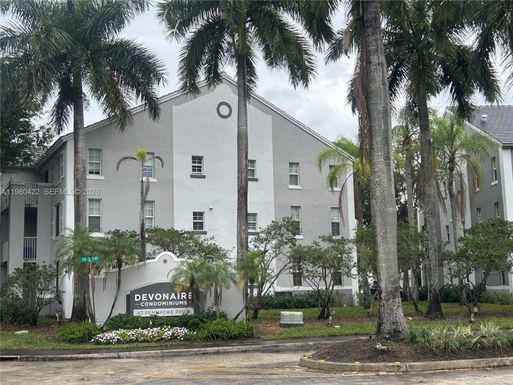 11177 SW 8th St # 204, Pembroke Pines FL 33025