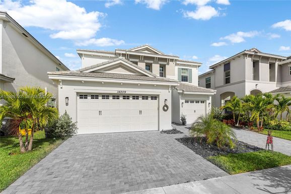 14209 Lace Bark Ln, Westlake FL 33470