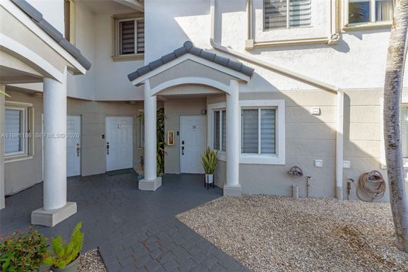 120 SW 109th Ave # 18, Sweetwater FL 33174