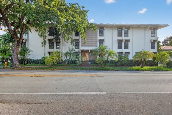 1600 S Le Jeune Rd # 8, Coral Gables FL 33134