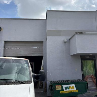 2683 76, Hialeah FL 33016