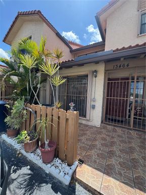 13464 SW 11th Ter, Miami FL 33184