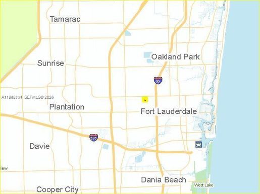 8 NW 8th Ct, Fort Lauderdale FL 33311