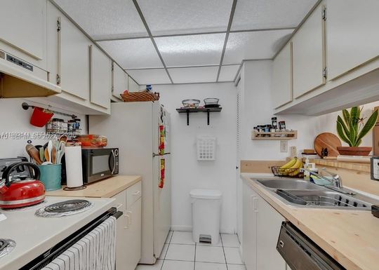 8002 SW 149th Ave # B201, Miami FL 33193