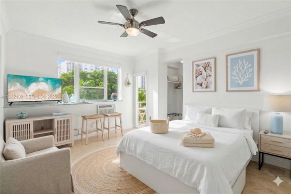 255 W 24th St # 501, Miami Beach FL 33140