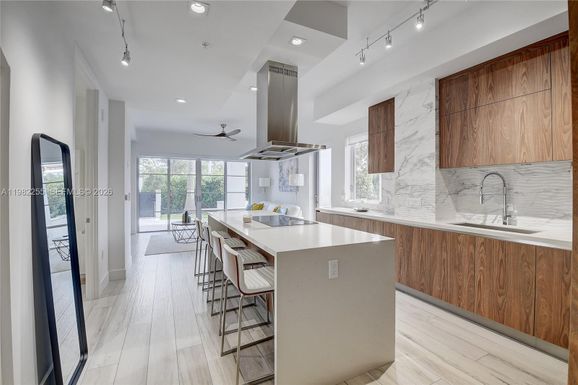 155 E Boca Raton Rd, Boca Raton FL 33432